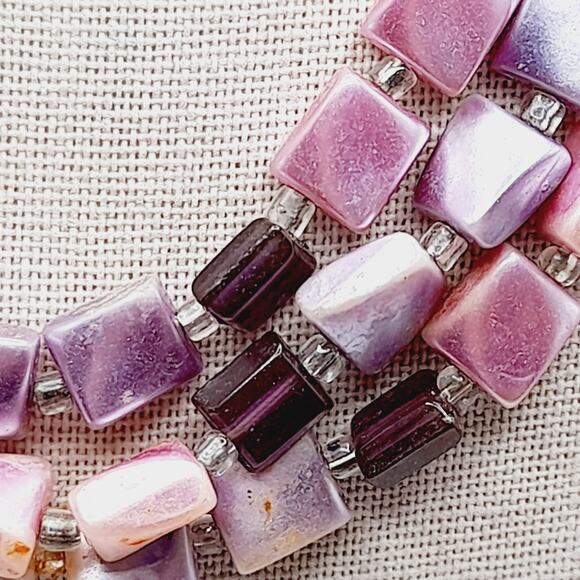 Vintage Japan 1950s Pink Lavender Pearl Finish 3 Strand Necklace 17” - Picture 6 of 13